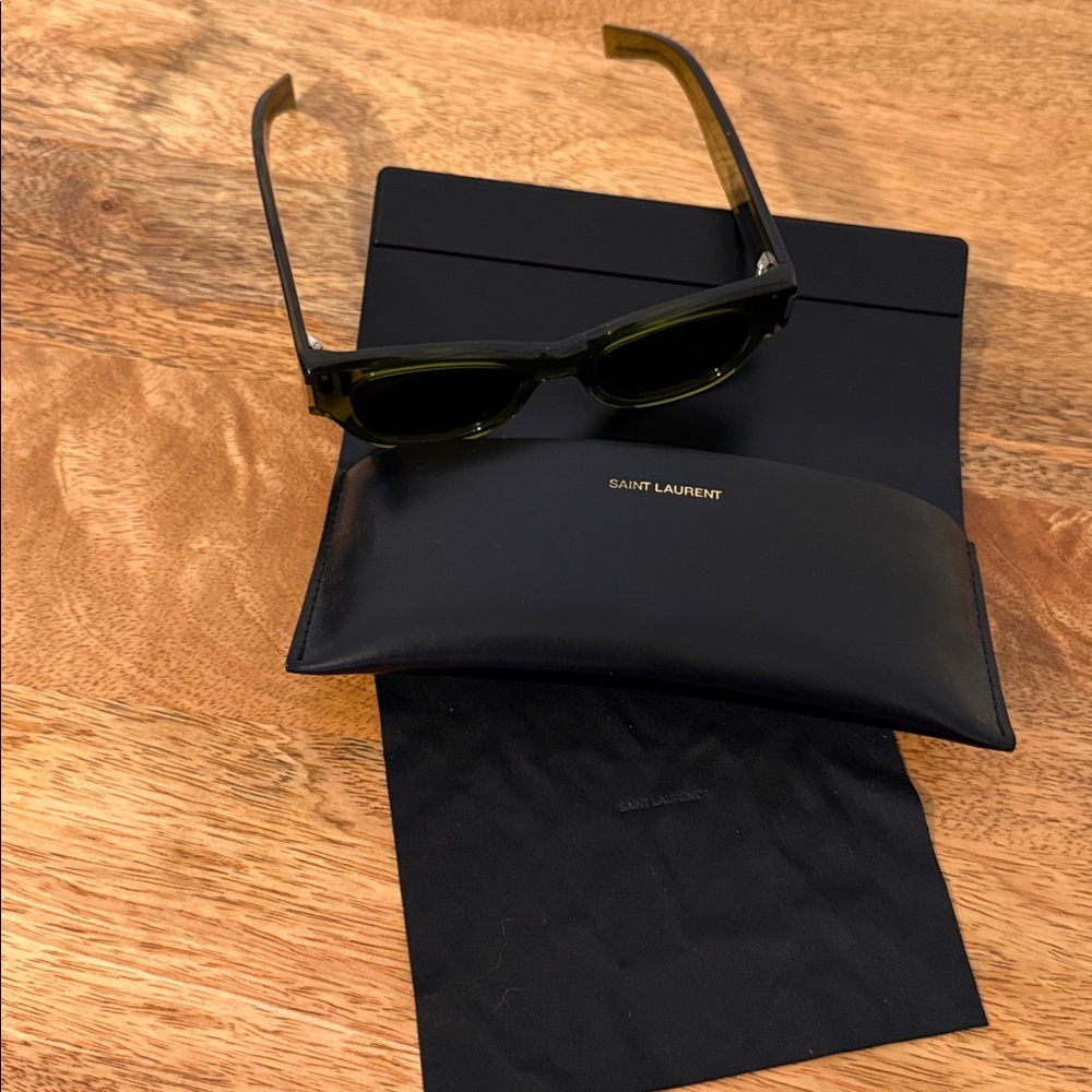 Saint Laurent SL 573 Sunglasses - Picture 9 of 11